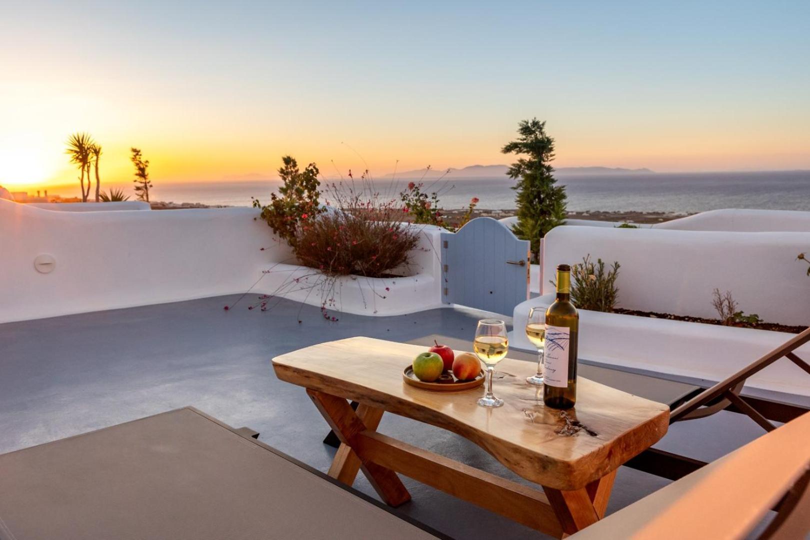 Sun Angelos Oia - Luxury Cave Suites Ngoại thất bức ảnh